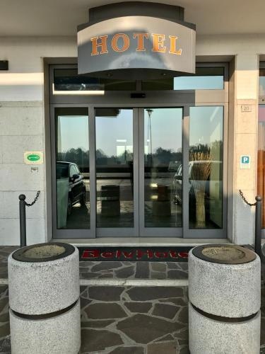 Belvhotel