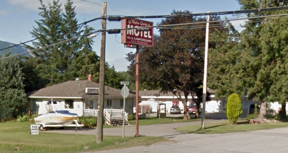 Apple Grove Motel, Campground & RV Park
