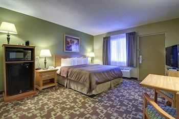 Boarders Inn & Suites - Kearney