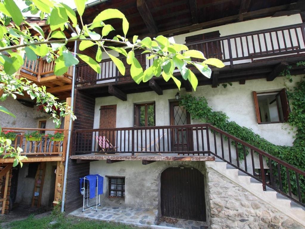 Apartment Appartement dans maison de village aux claux