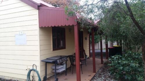 Alpine Country Cottages Studio Three