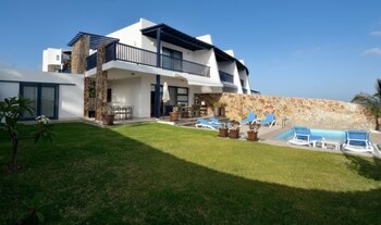 106073 -Villa in Puerto Calero