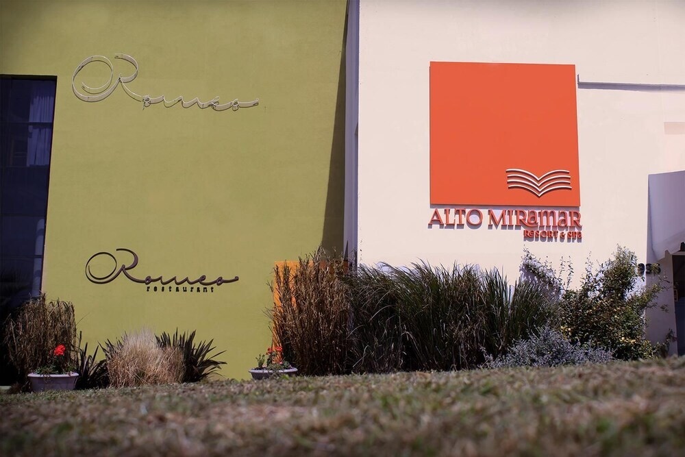 Alto Miramar Resort & Spa