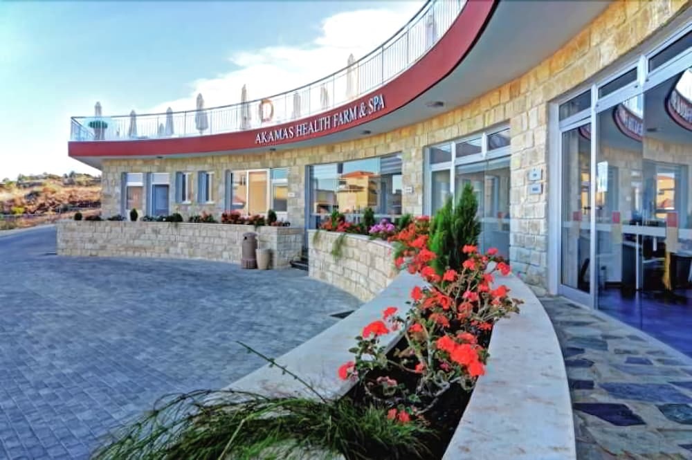 Latchi Panorama Penthouse