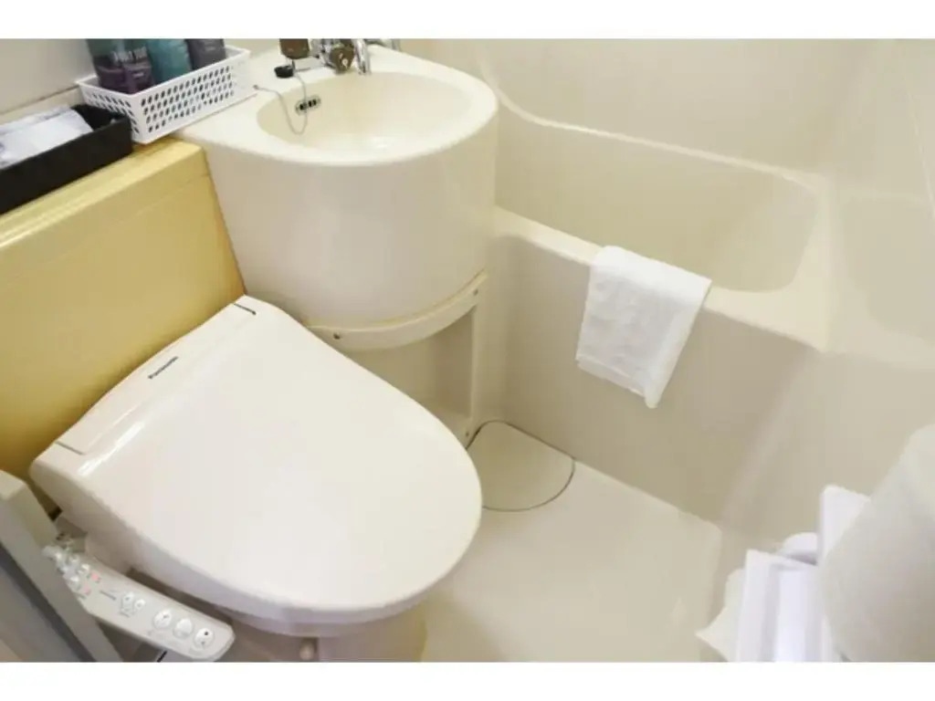 Business Hotel White