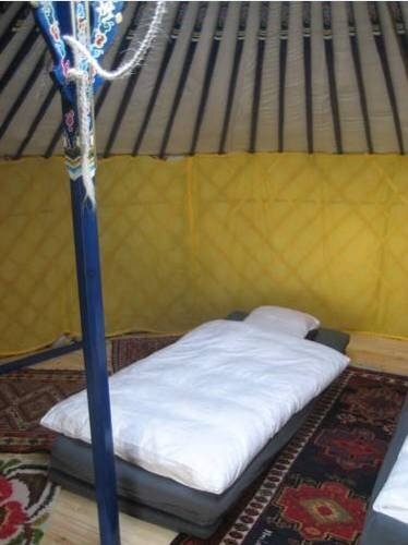 Bed and Breakfast Yourte Hotel