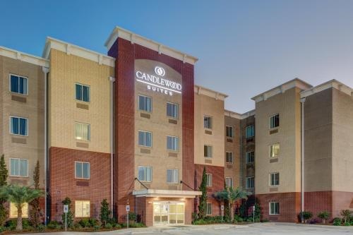 Candlewood Suites CUT OFF - GALLIANO