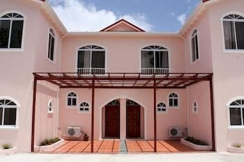 Admiral View Luxury Villas