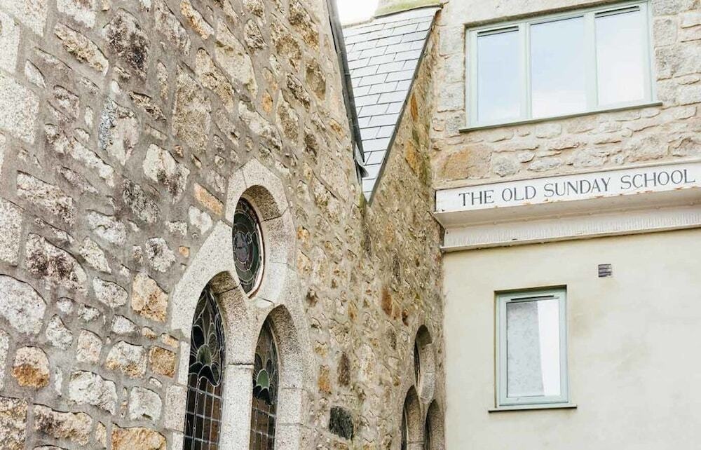 10 Sunday School Court