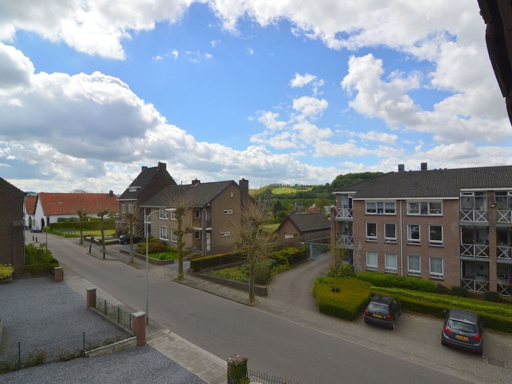 Beautifully Decorated And Spacious Apartment In The Heart Of South Limburg