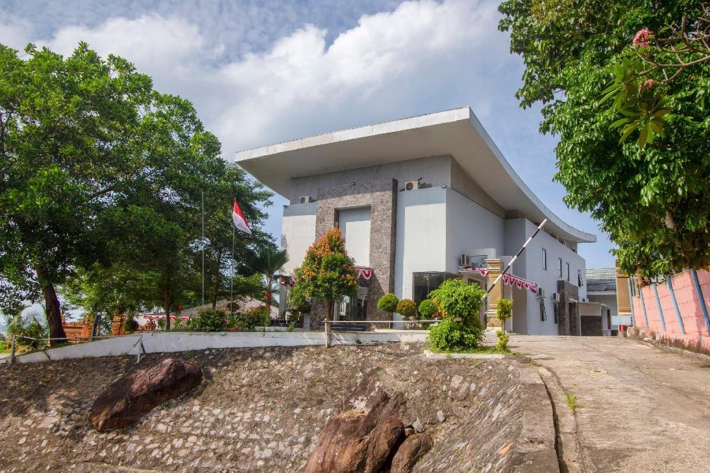 Capital O 3436 Hotel Kahai Beach Resort