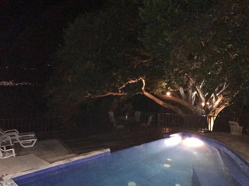 Beautiful Lake House Atitlan At001