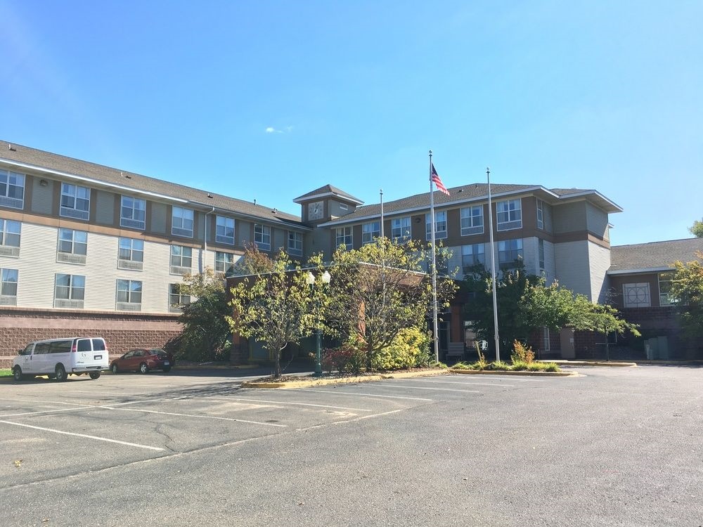 Norwood Inn & Suites