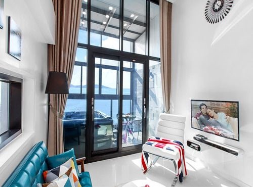 Buan Cameo Modern Pension