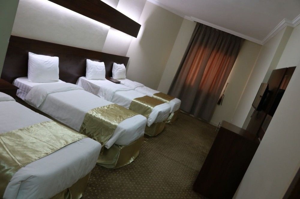 Anwar Al Hashimiah Hotel