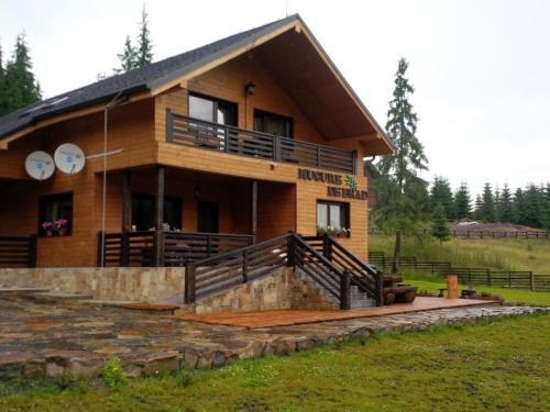 Cabana Mugure De Brad