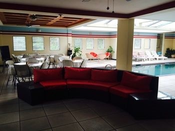 Auber Cayes Guest House