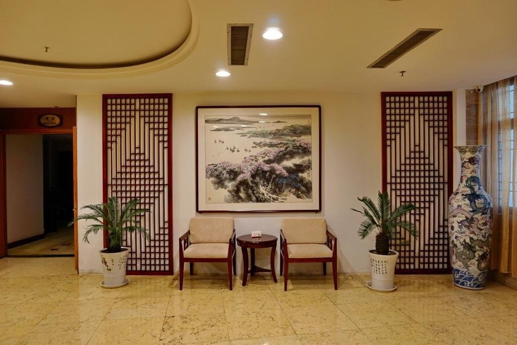 Baisui Hotel