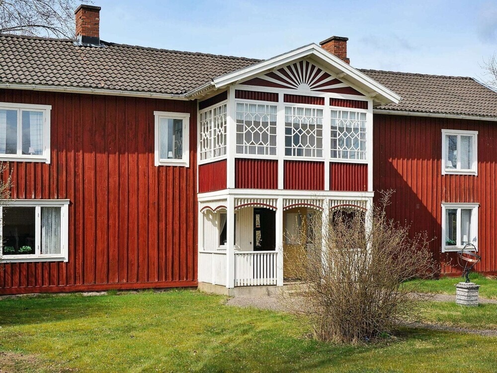 7 Person Holiday Home In Rorvik