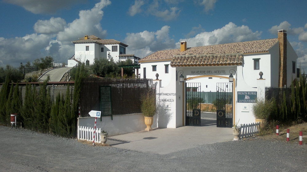 Apartamentos T. Rurales Via Verde del Aceite