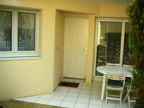 Apartment Appartement T2 A 100 M Du Marche Central De Royan