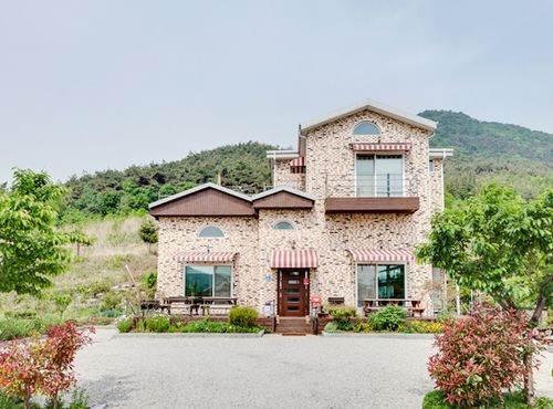 Buan Cheongja Pension