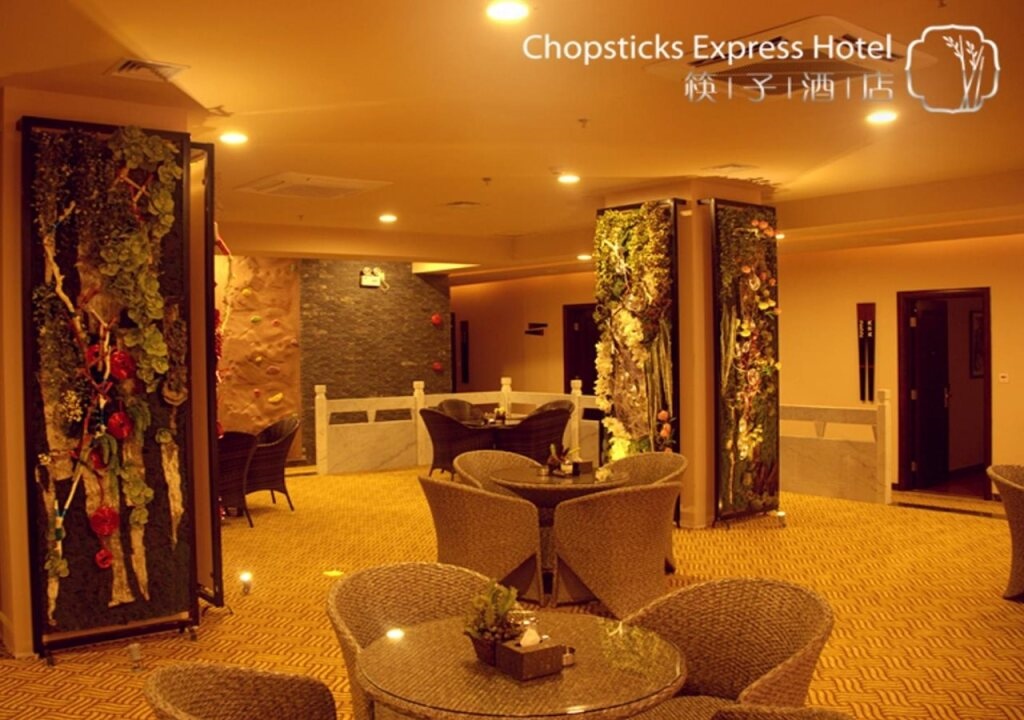 Chopsticks Express Hotel