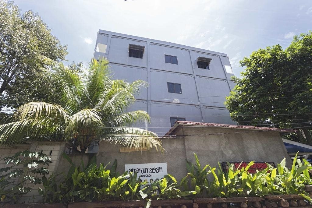 Anak Juragan Kondokos