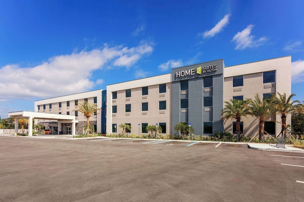 Home2 Suites by Hilton Vero Beach I-95
