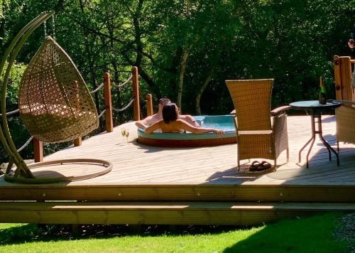 Faweather Grange Lodges