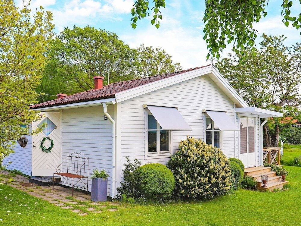 6 Person Holiday Home In Falkenberg