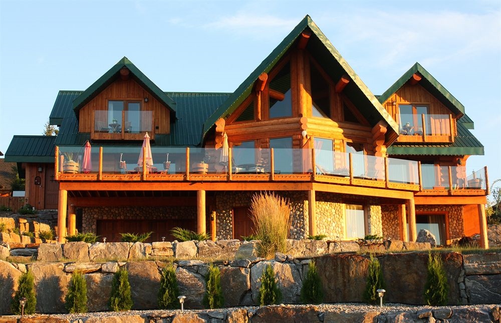 A Okanagan Lakeview Bed & Breakfast