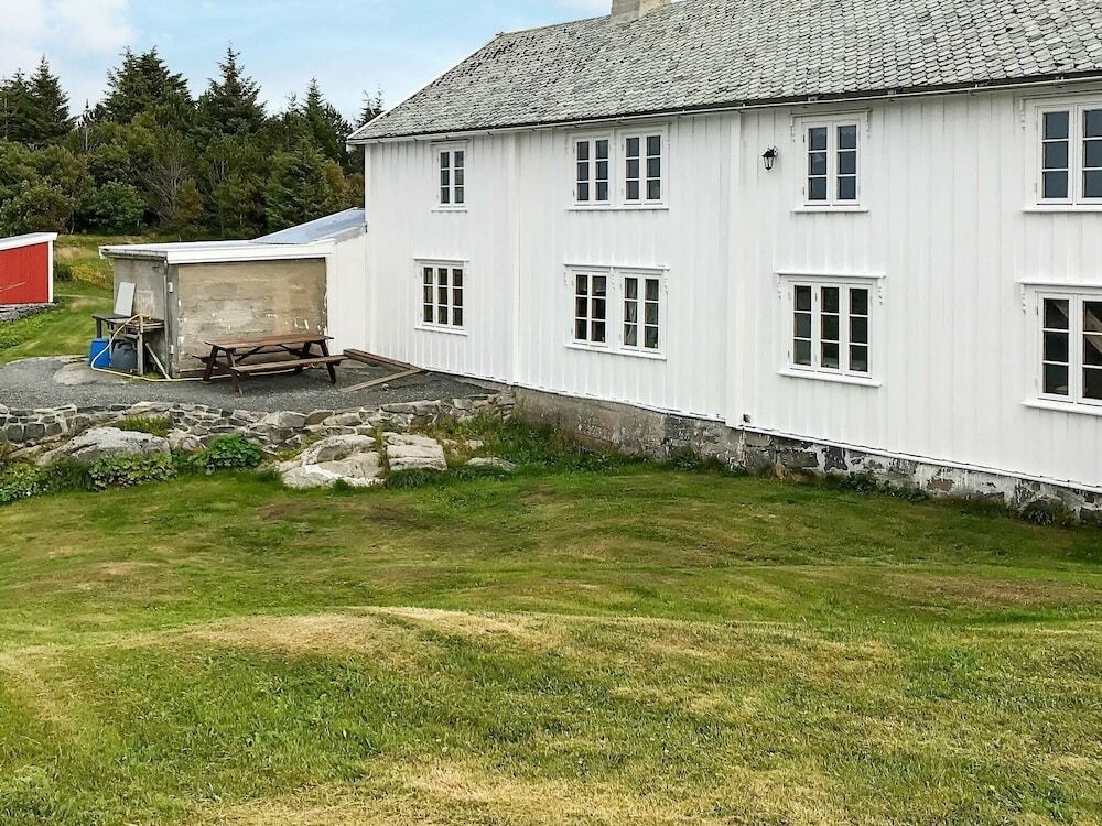 11 Person Holiday Home in Bud-by Traum