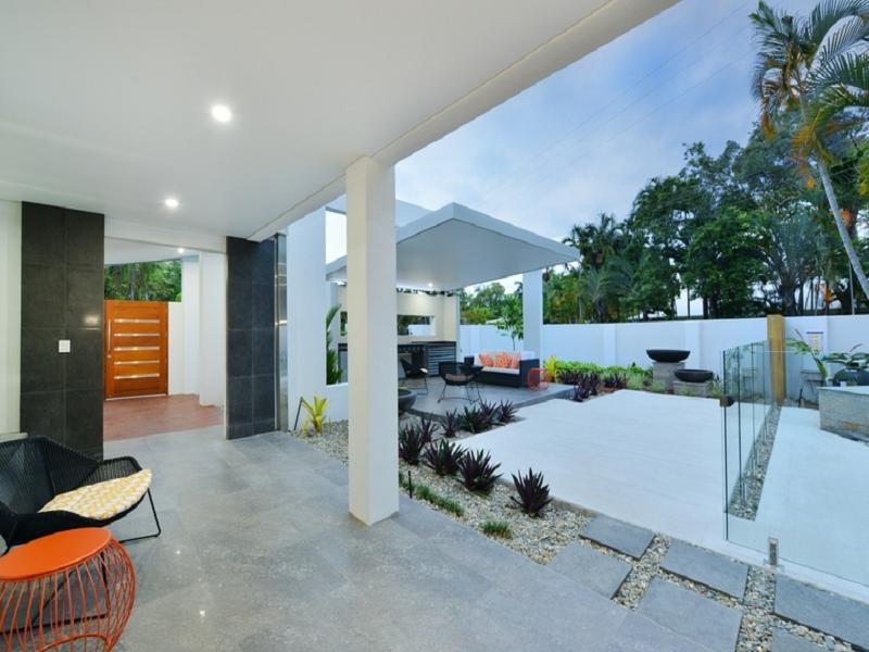 Andrews Port Douglas Holiday Home