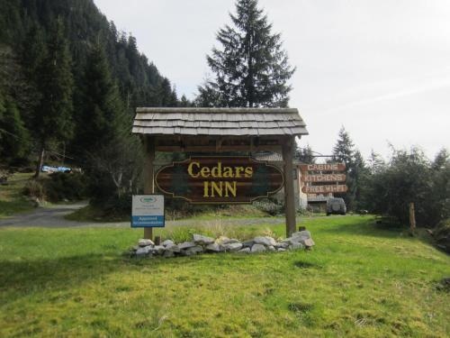 Cedars Inn