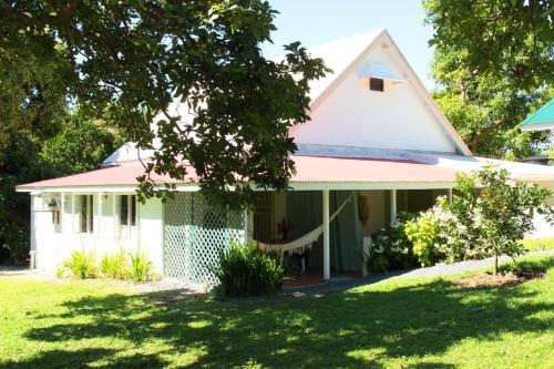 Bluemoon Cottage & Studio