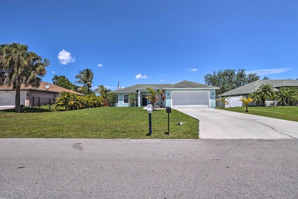 Bright Port St Lucie Retreat: Private Heated Pool!
