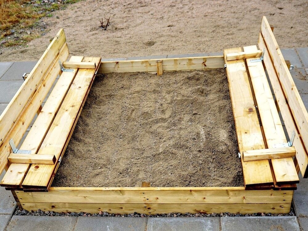 6 Person Holiday Home in Strömstad