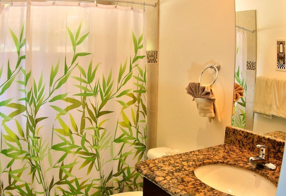 Cabo Velas s Unit 18 - 3 Br condo by RedAwning