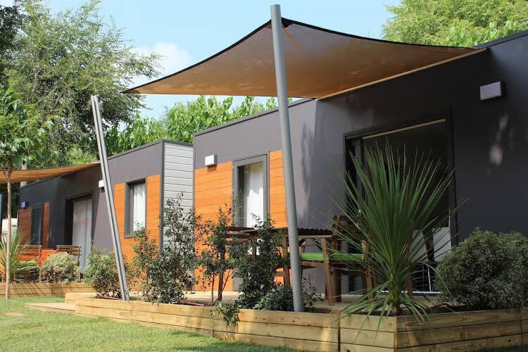 Camping Globo Rojo