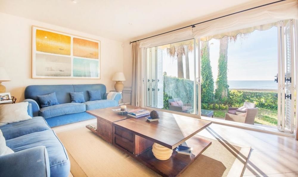 Beachfront House In Altafulla Th03