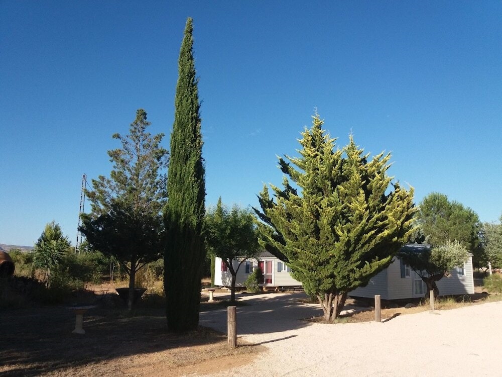 Bungalow With In Villena With Wonderful Mountain View Fur