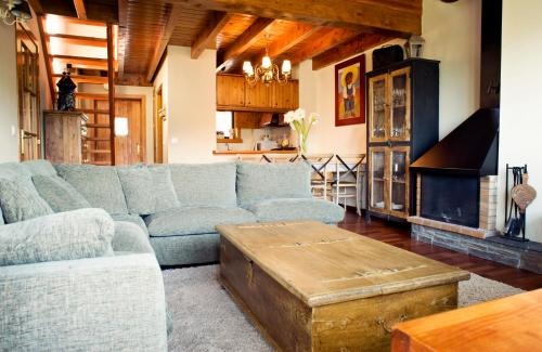 Casa 4 Habitaciones En Osseja