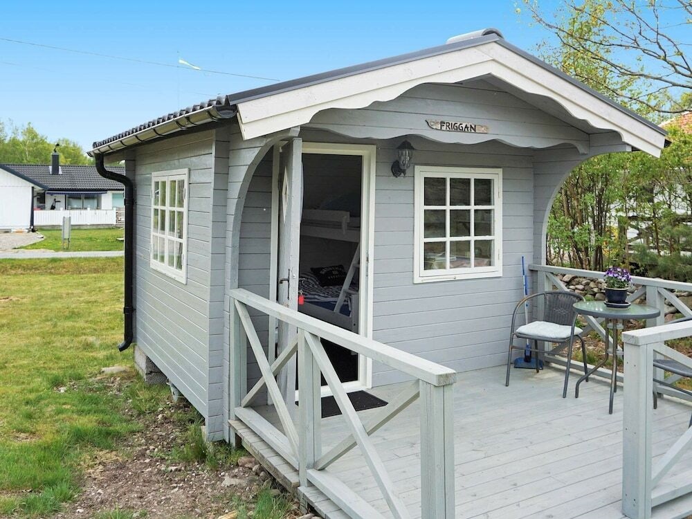 6 Person Holiday Home In Grebbestad