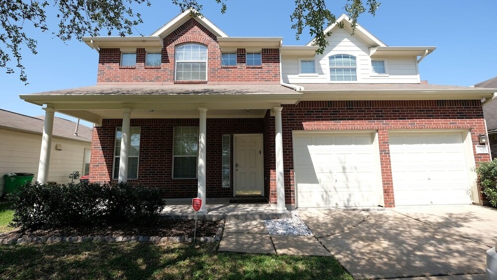 5Bdrm 3.5Bath 12Beds - Home Big As Texas