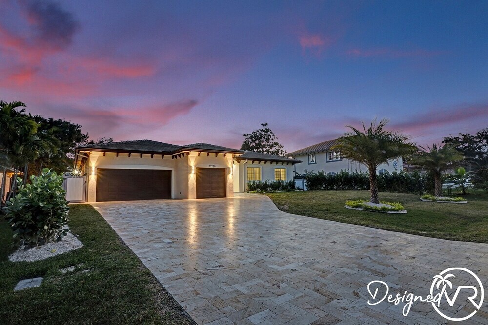 Casa Nobu Modern 6Br W Pool & Gameroom