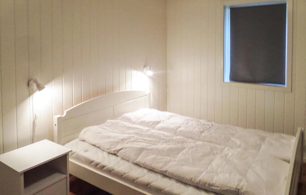 Awesome Home in Kvalavåg With Wifi and 2 Bedrooms