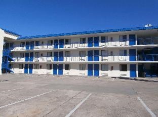 Americas Best Value Inn Tucker