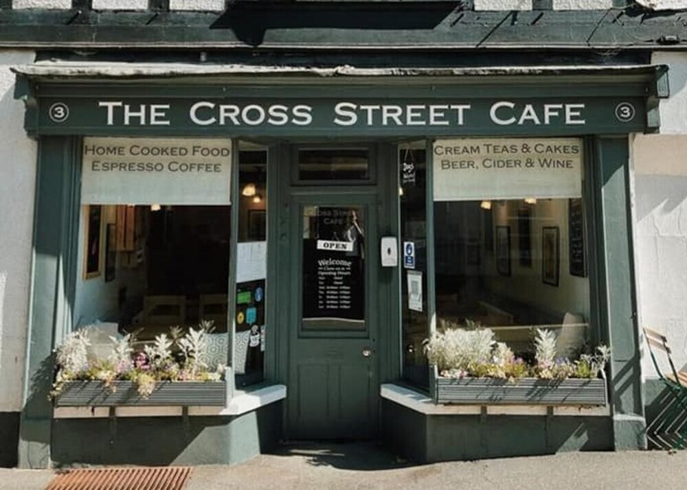 2 Bed House In Dartmoor National Park Town Cottage