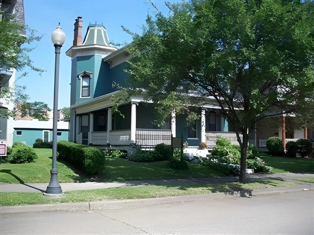Bayberry House Bed and Breakfast